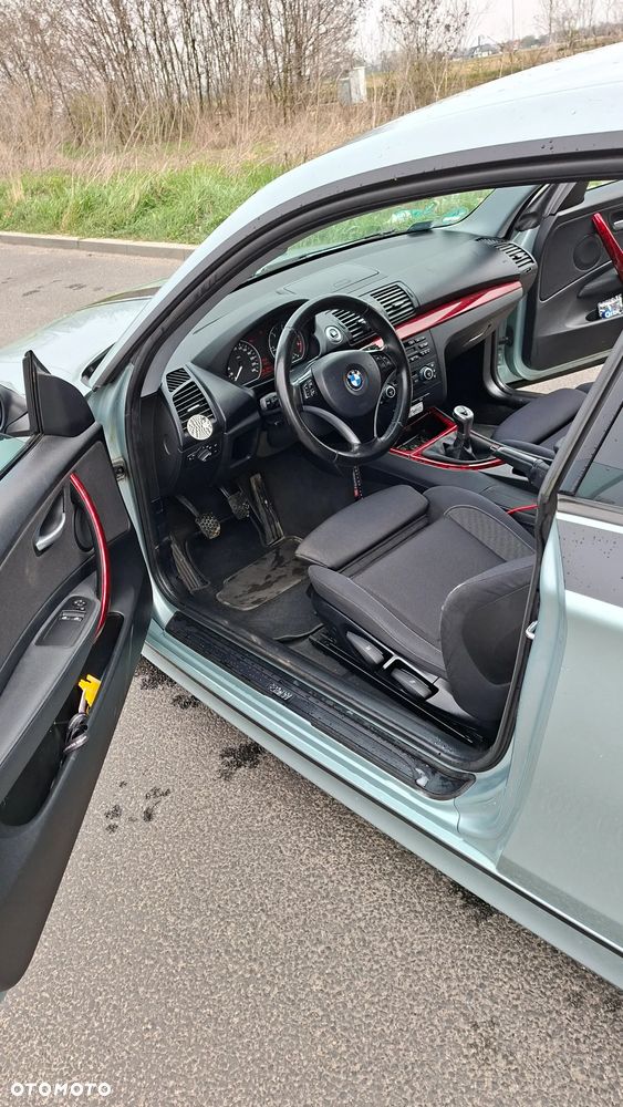 BMW Seria 1 118d - 10