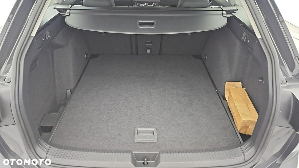 Volkswagen Golf - 19