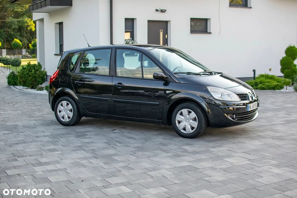Renault Scenic - 18