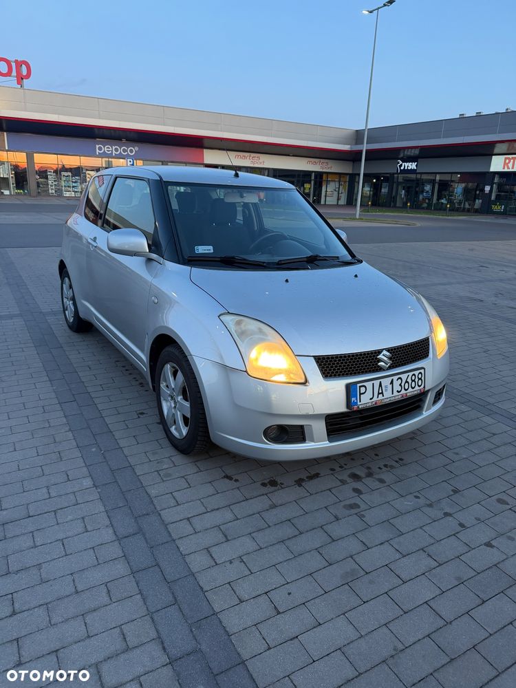 Suzuki Swift 1.3 DDiS Comfort - 5