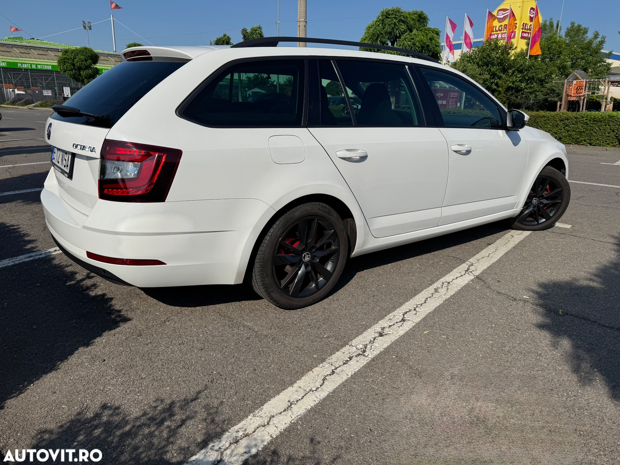 Skoda Octavia Combi Diesel 1.6 TDI DSG Style - 13