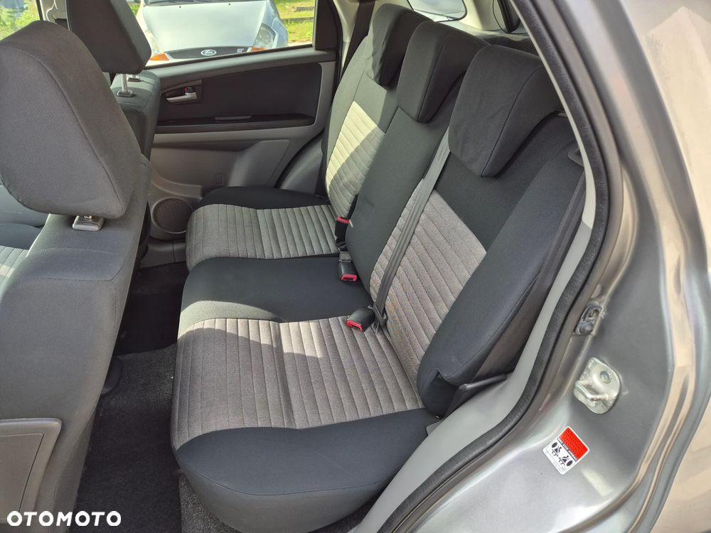 Suzuki SX4 1.6 GS / Premium 4WD - 21