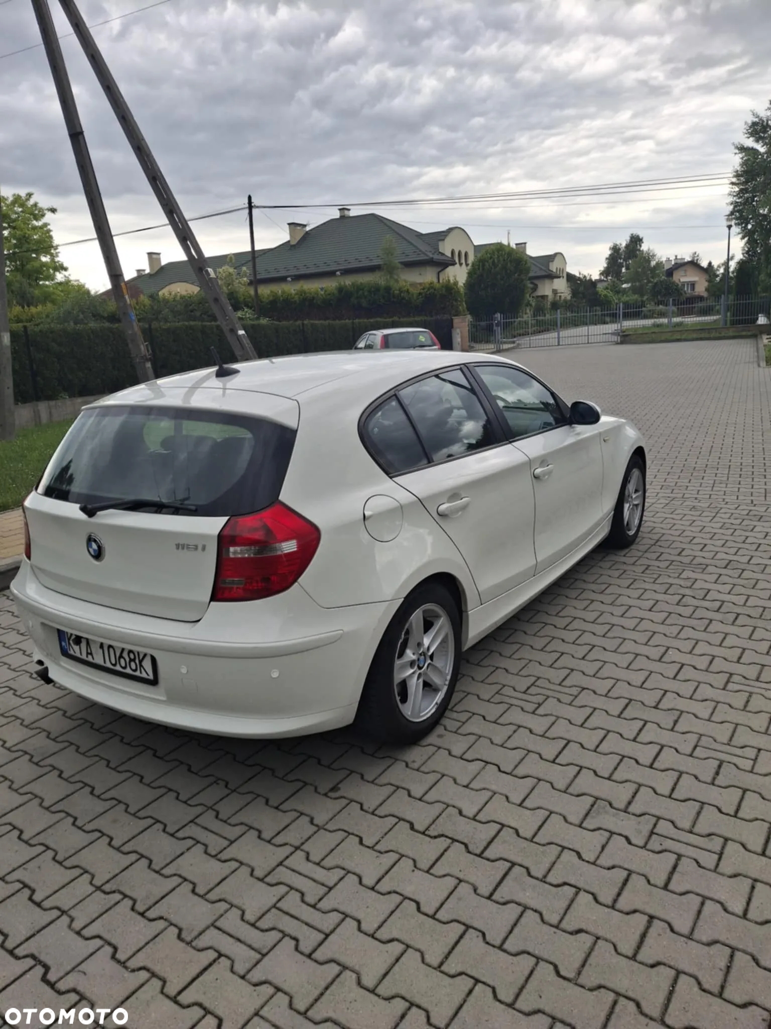 BMW Seria 1 116i - 4