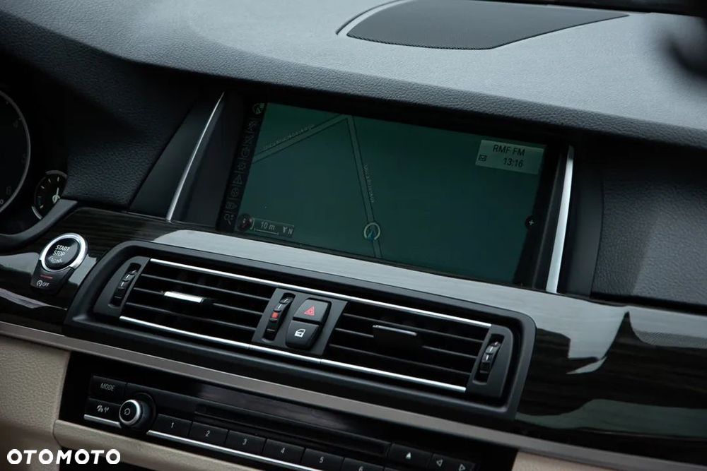 BMW Seria 5 520d Luxury Line - 20