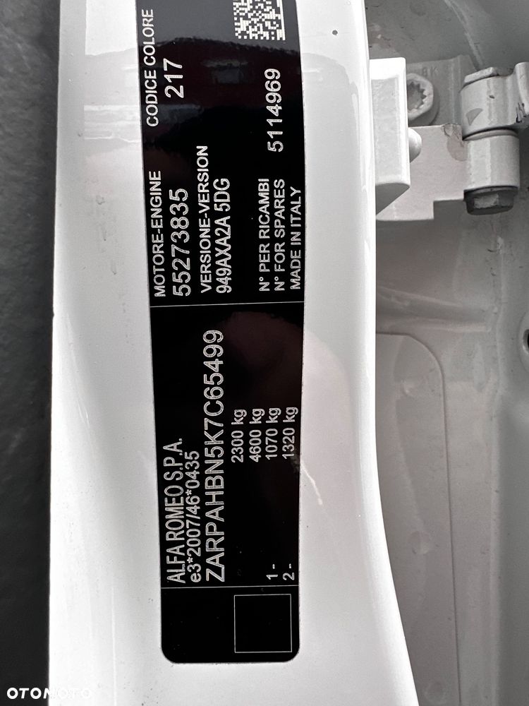 Alfa Romeo Stelvio 2.0 Turbo TI Q4 - 17