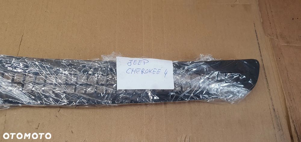 Kratka nawiewu powietrza konsoli Jeep Grand Cherokee IV WK2 00007884 - 8