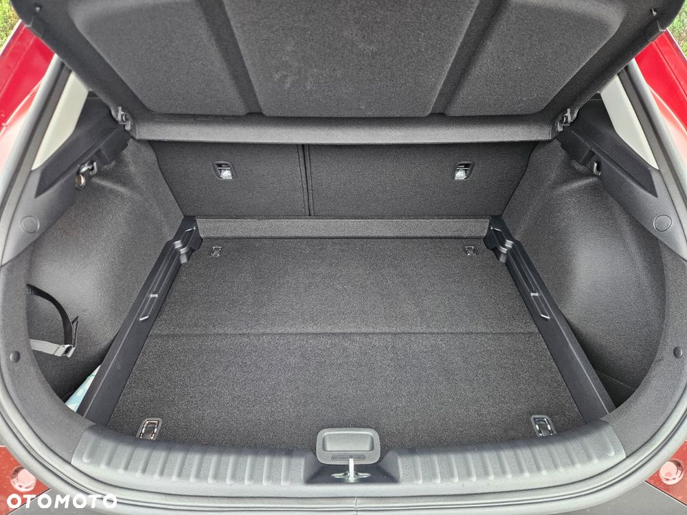 Kia XCeed 1.6 T-GDI M DCT - 9