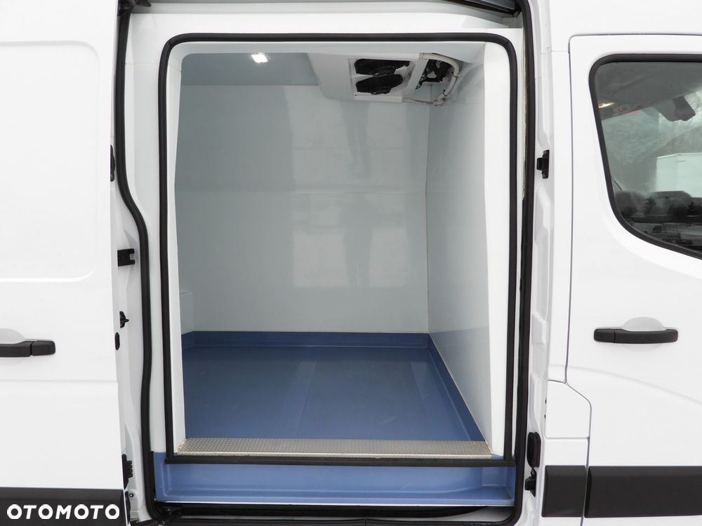 Renault MASTER FURGON CHŁODNIA  -10*C ZASILANIE 230V TEMPOMAT NAWIGACJA LEDY KLIMATYZACJA  150KM - 23