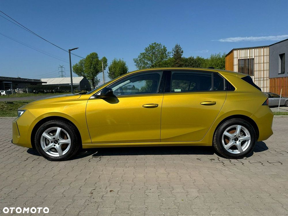 Opel Astra 1.2 Turbo Edition - 2