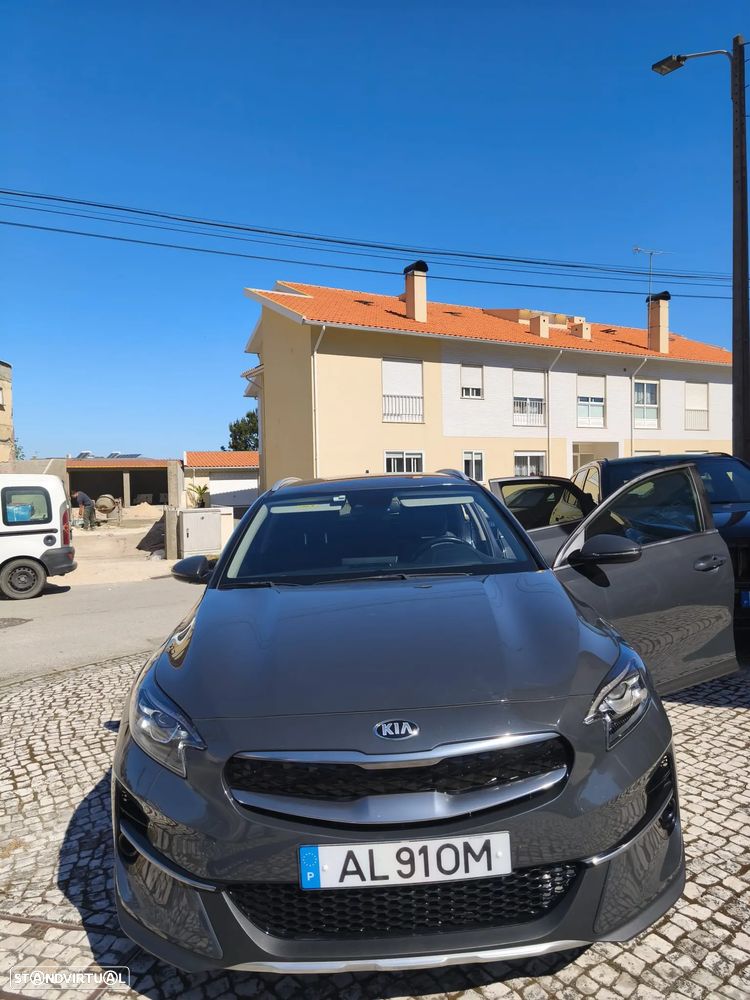 Kia XCeed 1.6 GDi PHEV First Edition+SRF - 12