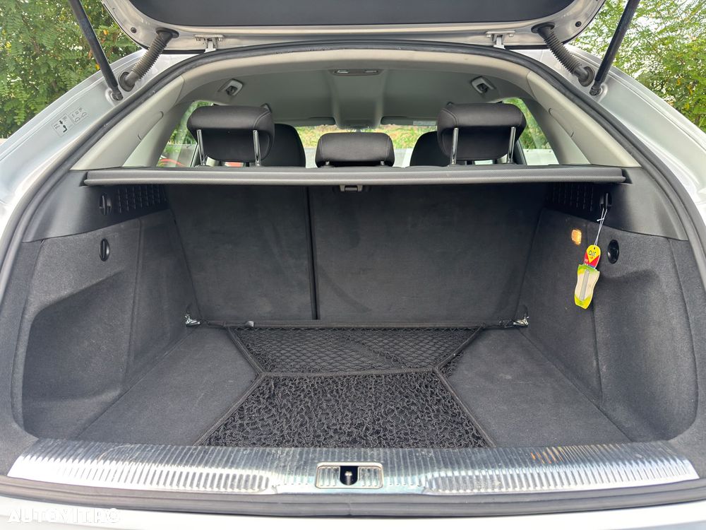 Audi Q3 2.0 TDI - 9