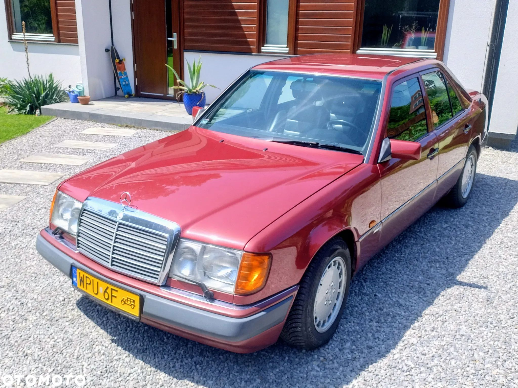 Mercedes-Benz W124 (1984-1993) - 1