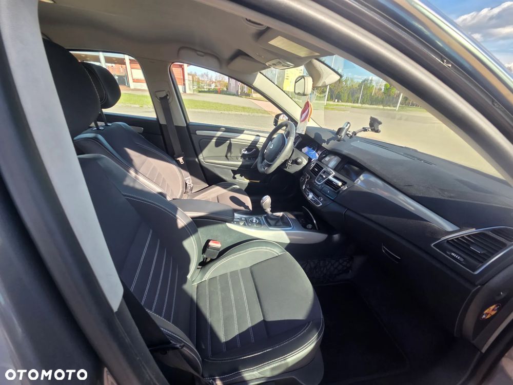 Renault Laguna - 10