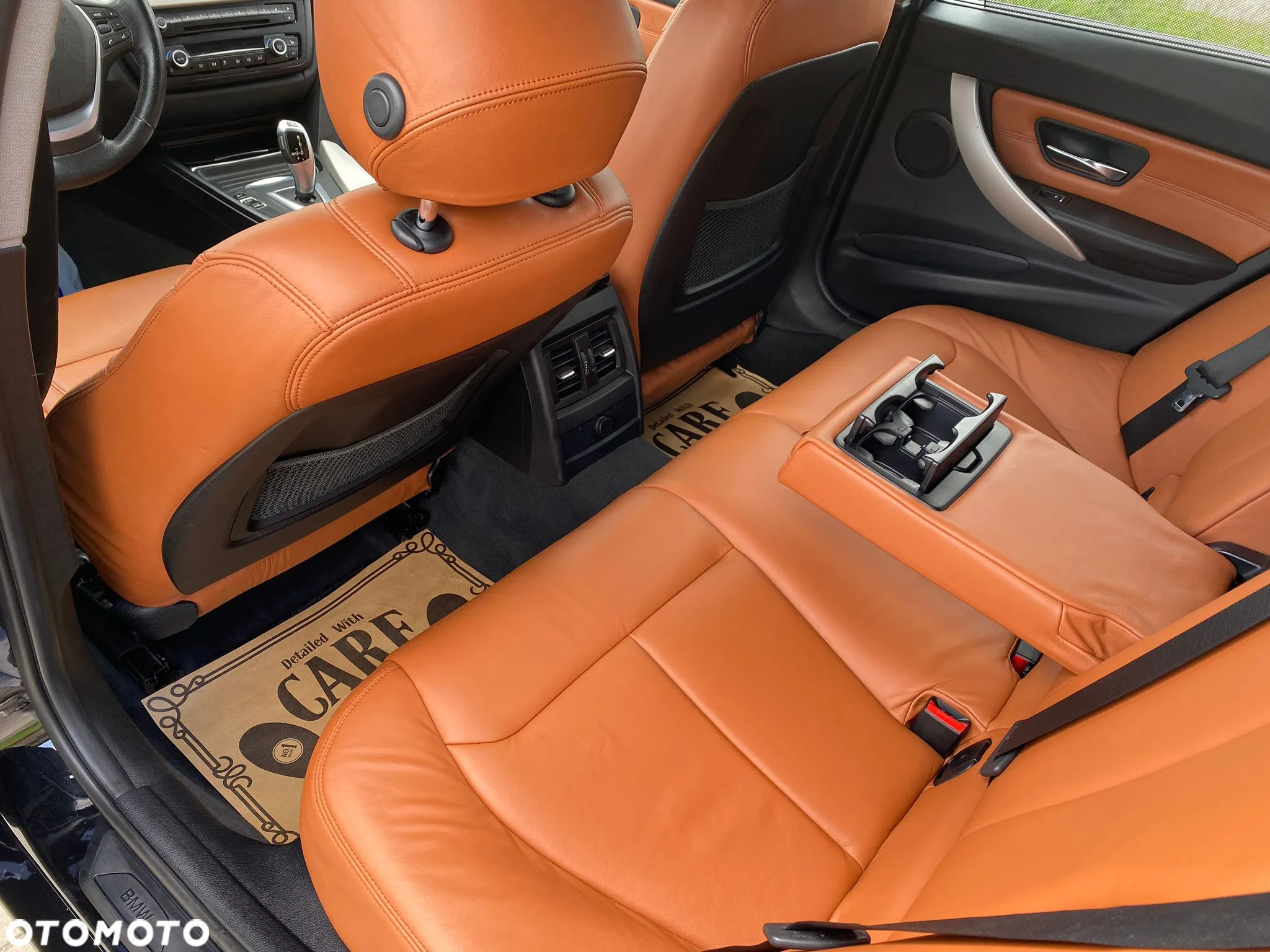 BMW Seria 3 320d Touring Luxury Line - 25