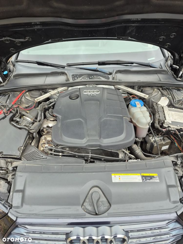 Audi A4 Avant 2.0 TDI S tronic quattro - 7