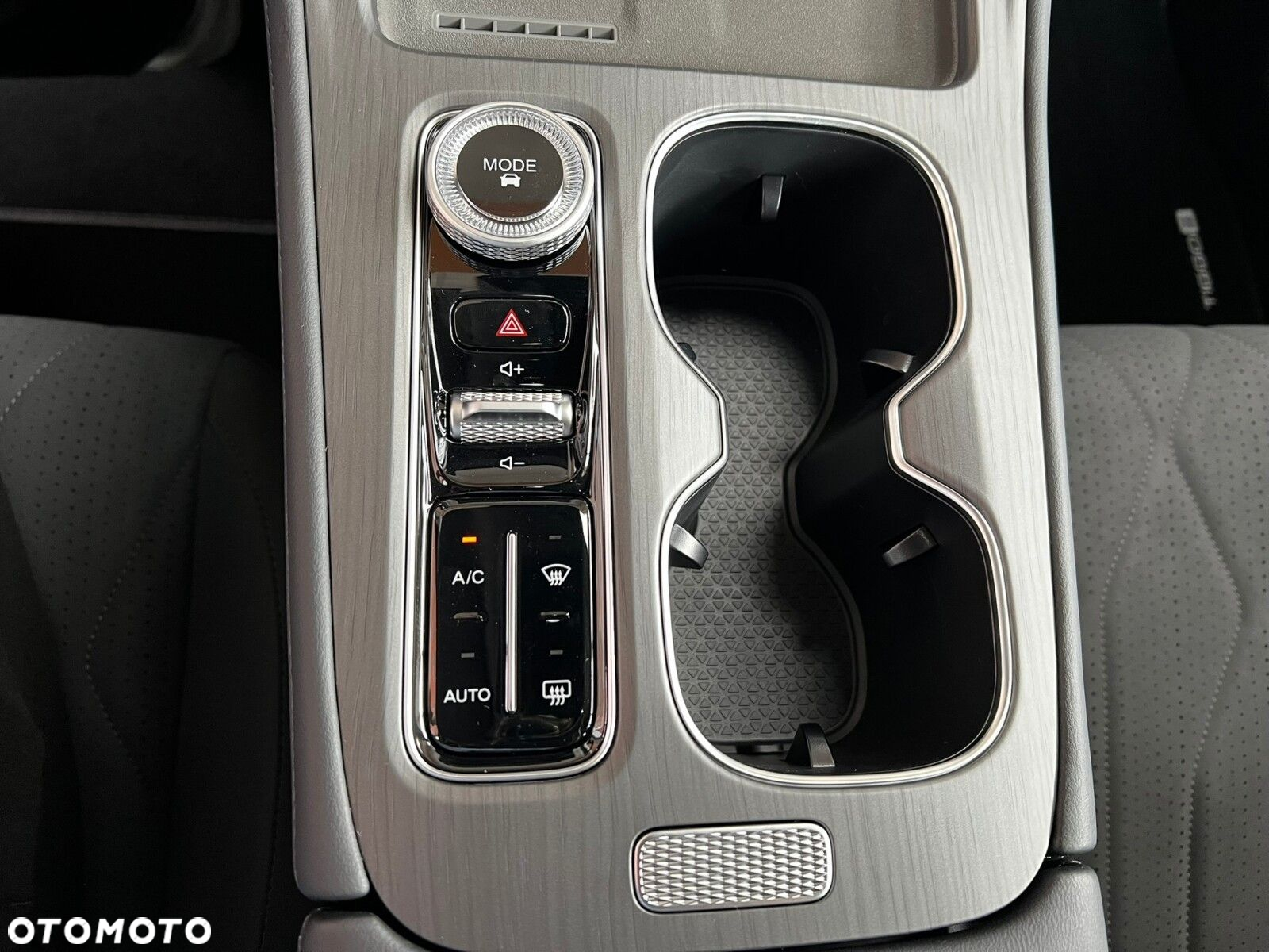 Chery Tiggo 8 - 29