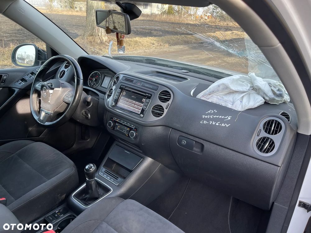 Volkswagen Tiguan 2.0 TDI DPF BlueMotion Technology Trend & Fun - 18