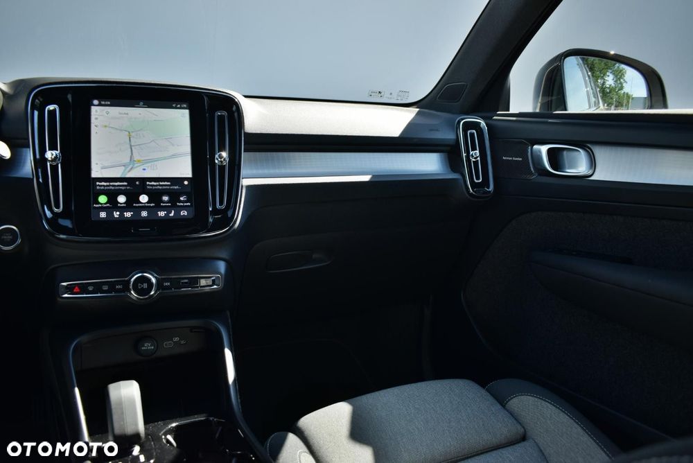 Volvo XC 40 - 16