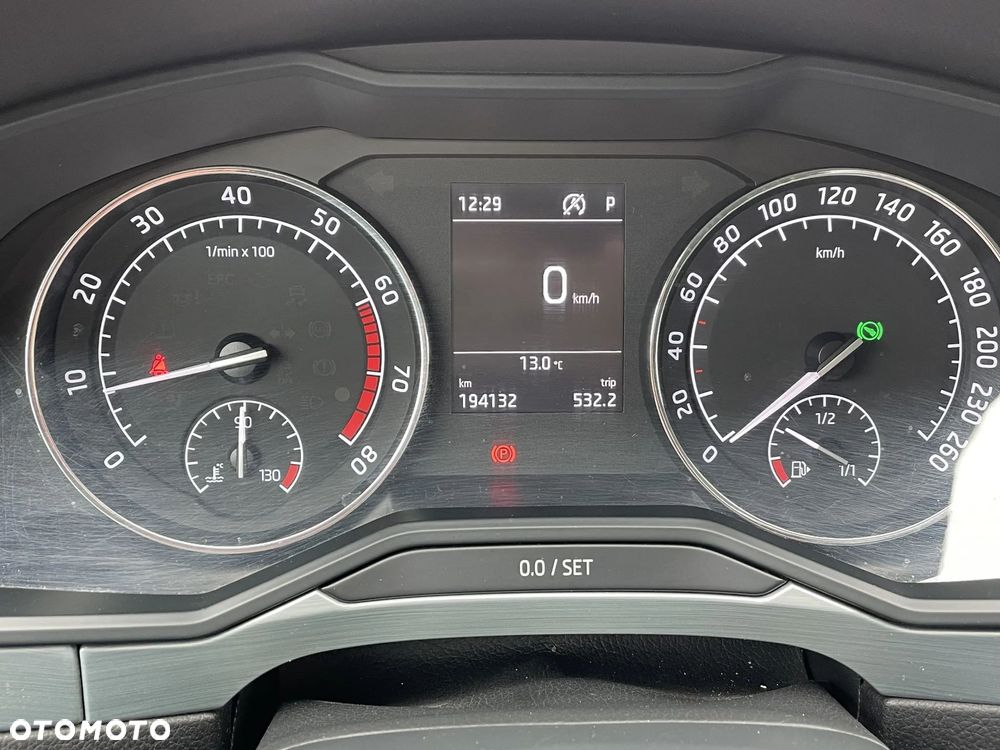 Skoda Superb 1.8 TSI Ambition DSG - 10