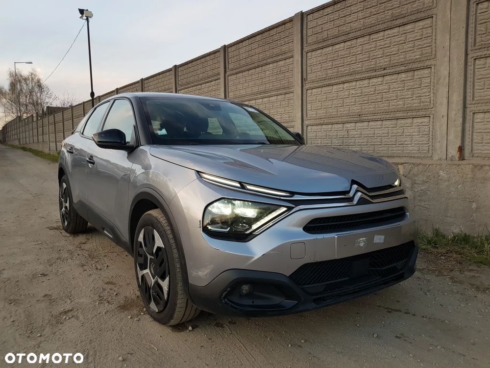 Citroën C4 BlueHDi 110 Stop&Start C-SERIES - 18