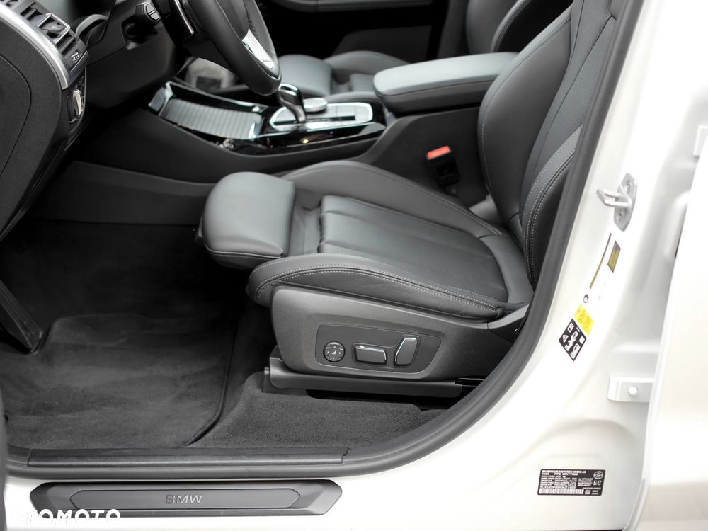 BMW X3 xDrive30i - 24