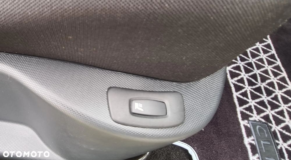 Renault Clio ENERGY TCe 90 Start & Stop LIMITED - 30