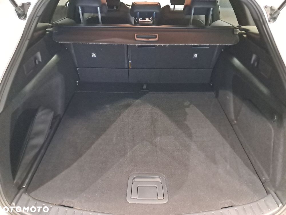 Toyota Corolla 2.0 Hybrid Comfort - 11