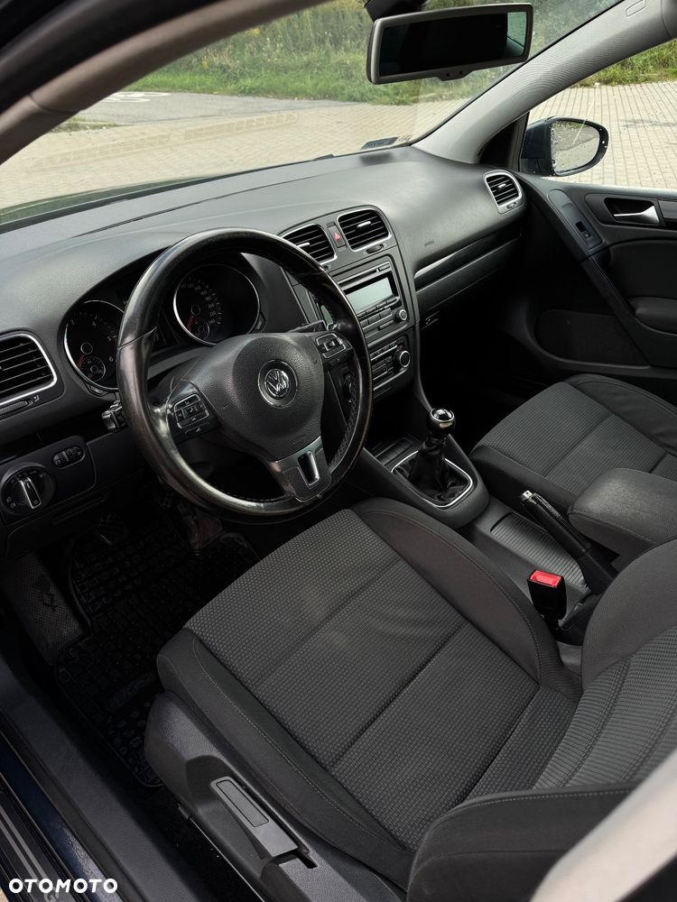 Volkswagen Golf VI 2.0 TDI Comfortline - 17