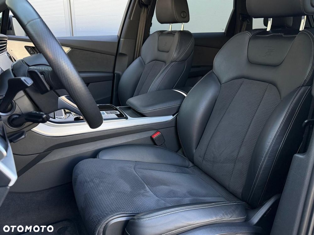Audi Q7 45 TDI mHEV Quattro S Line Tiptr - 14