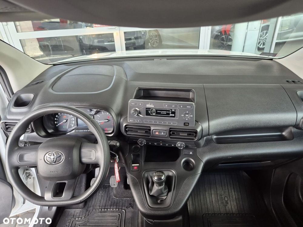 Toyota PROACE CITY - 8