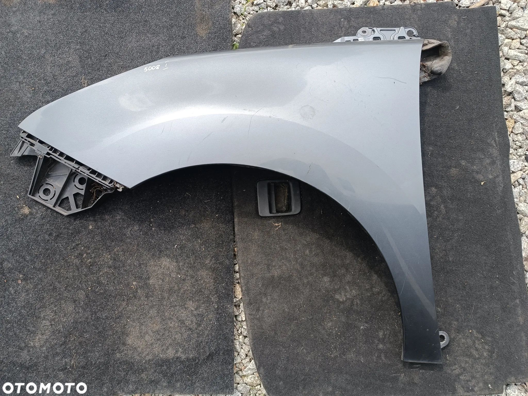 BŁOTNIK LEWY PRZÓD PRZEDNI PEUGEOT 5008 I - 1