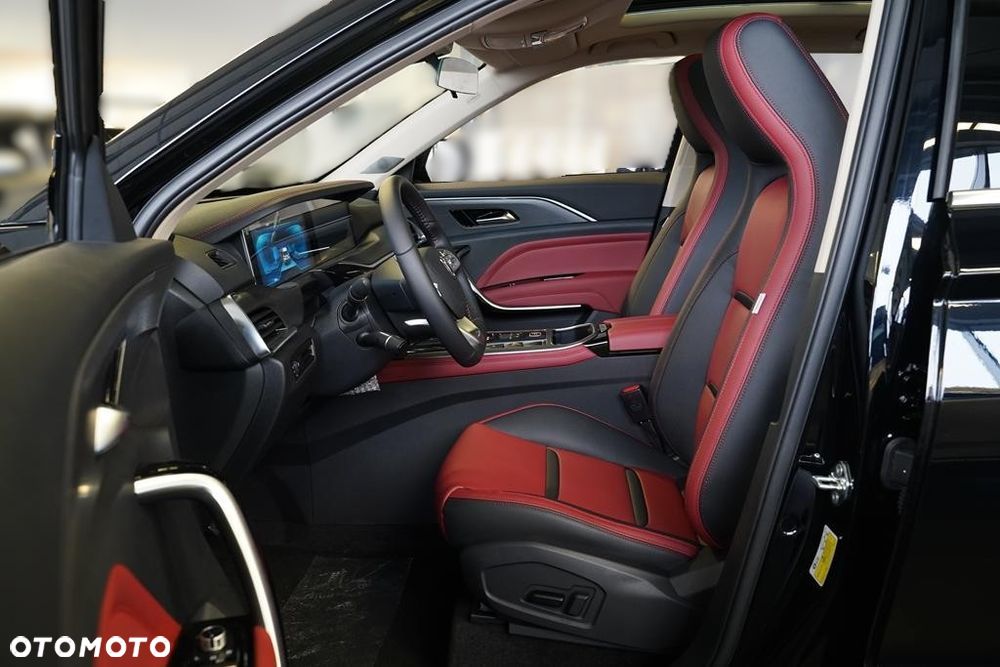 Bestune T77 1.5T Business DCT - 13