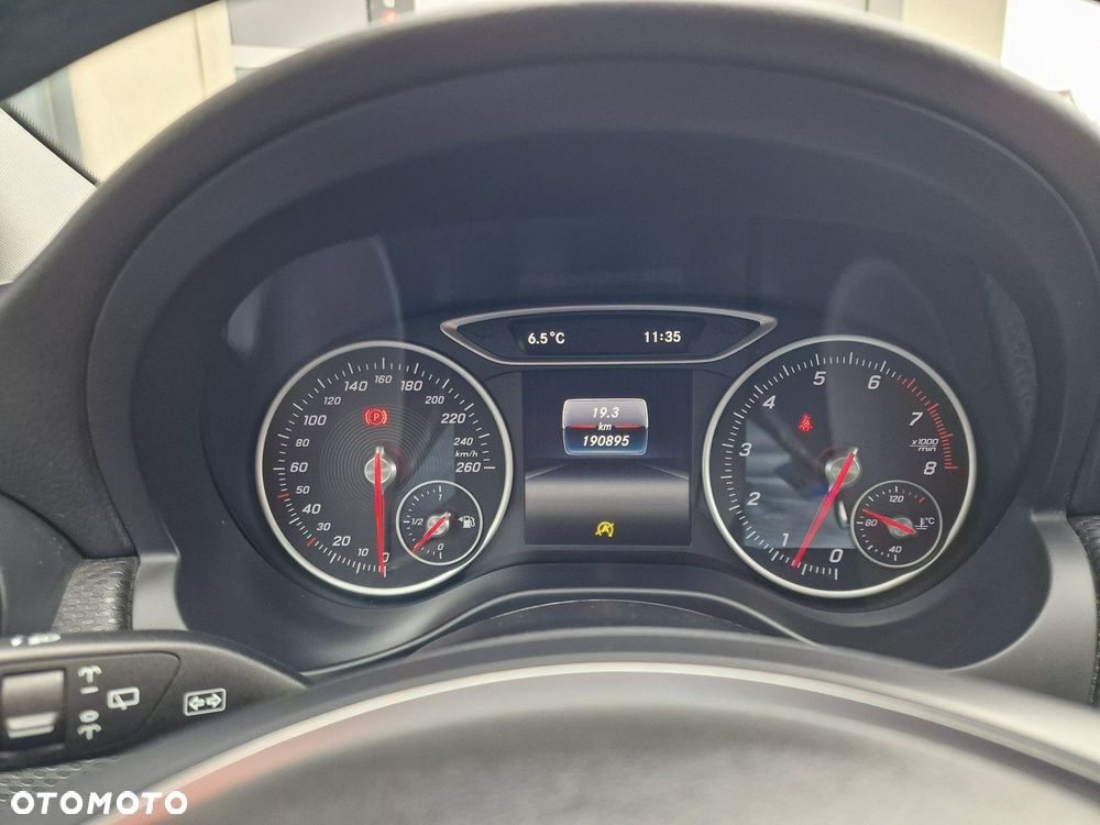 Mercedes-Benz Klasa A 180 Style - 36