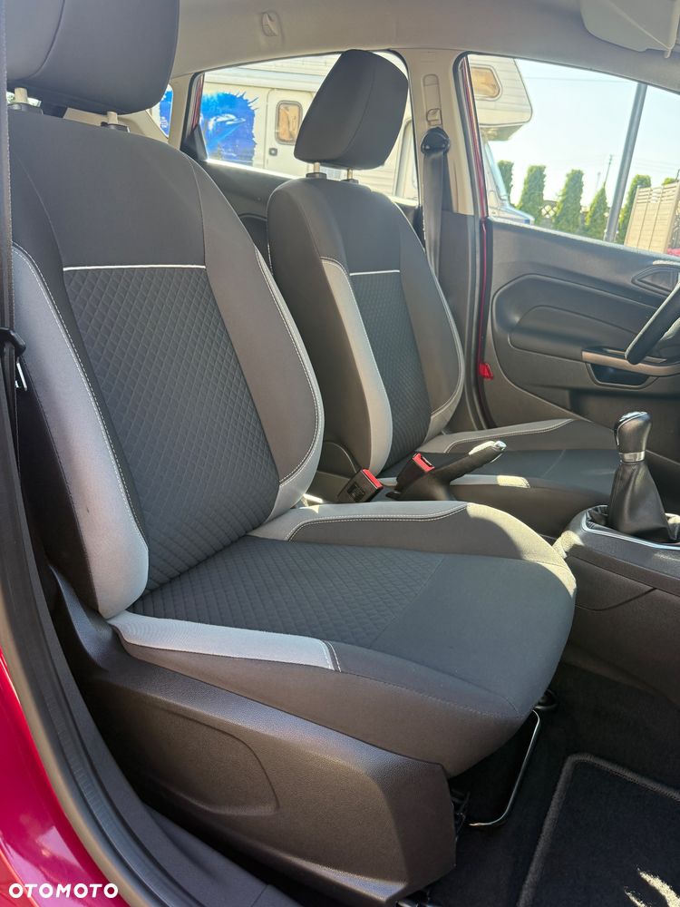 Ford Fiesta - 20