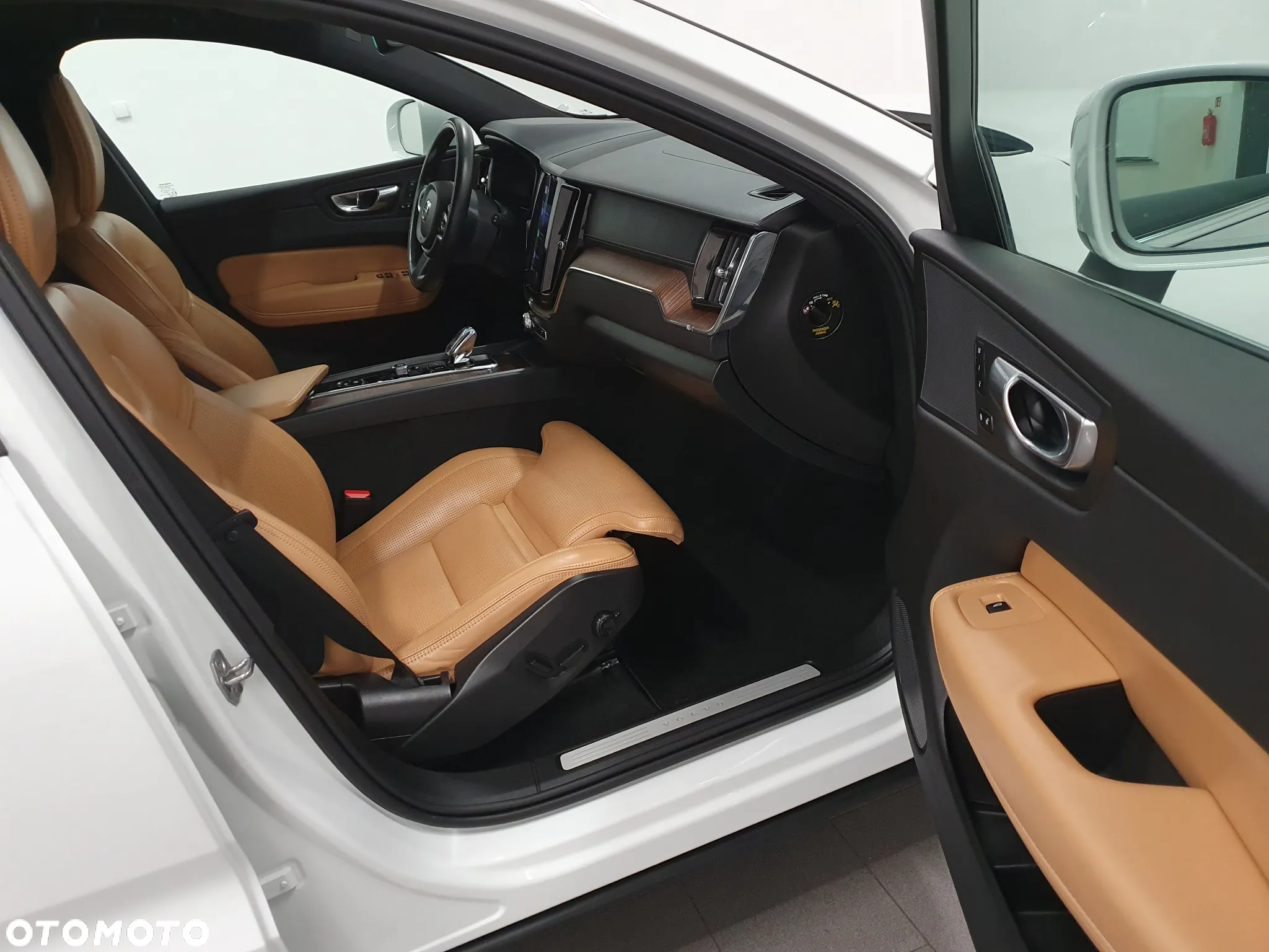 Volvo XC 60 B4 D Geartronic Inscription - 32