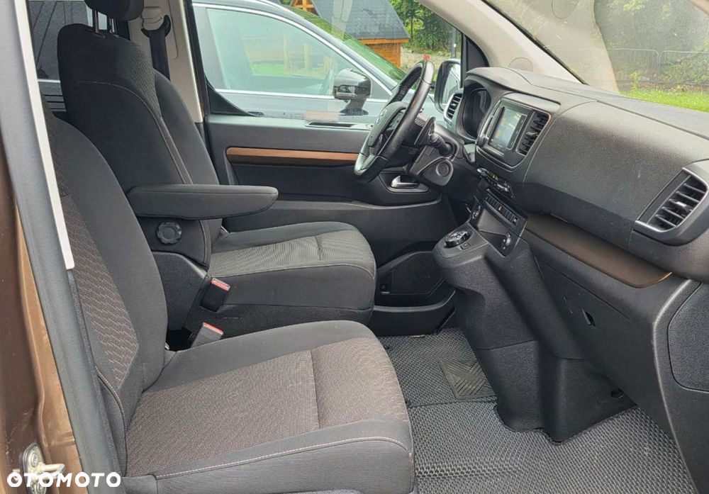 Toyota Proace Verso - 21