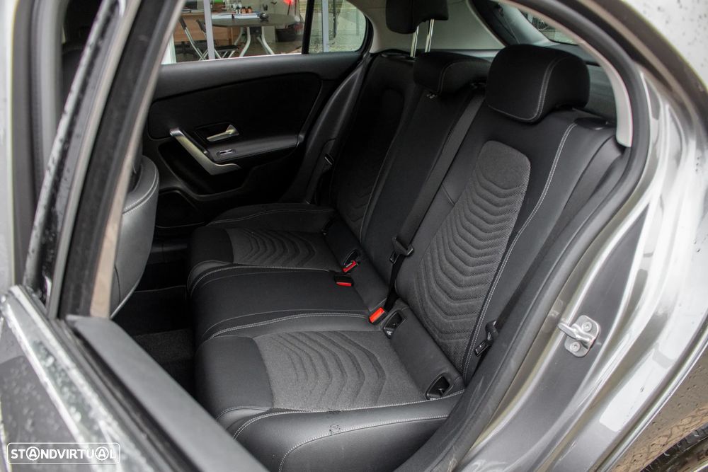Mercedes-Benz A 250 e Style Plus - 29