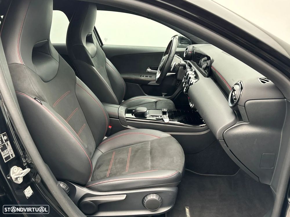 Mercedes-Benz A 250 e AMG Line - 15