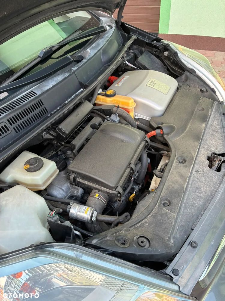 Toyota Prius 1.5 VVT-i Prestige - 17