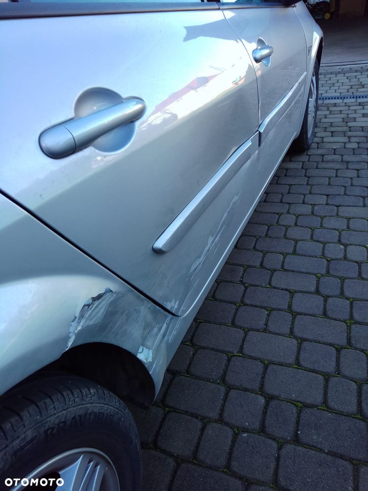 Renault Megane 1.6 16V Expression - 11