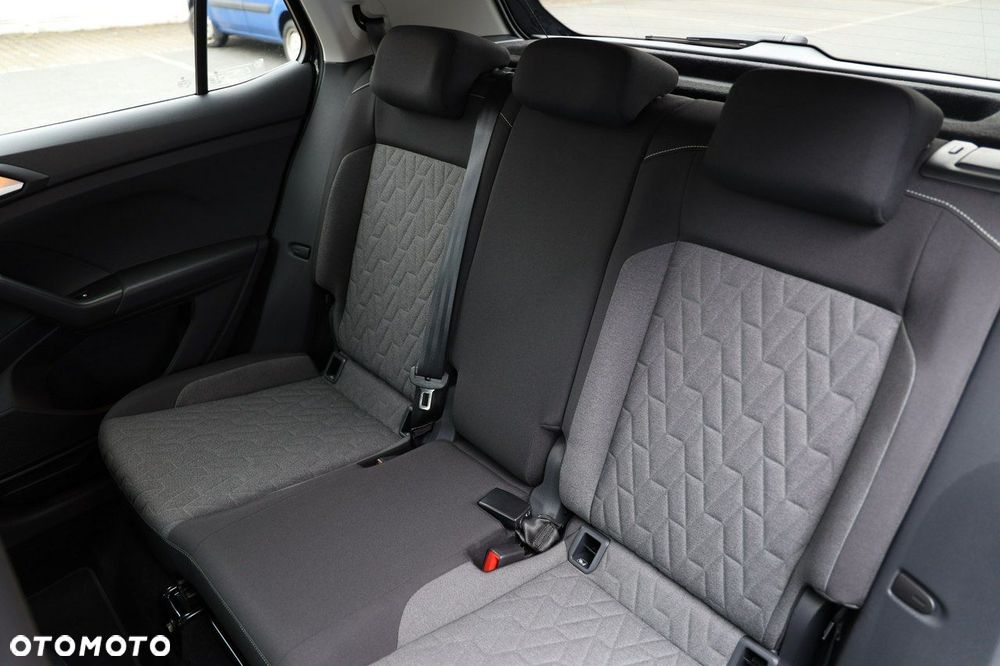 Volkswagen T-Cross - 29