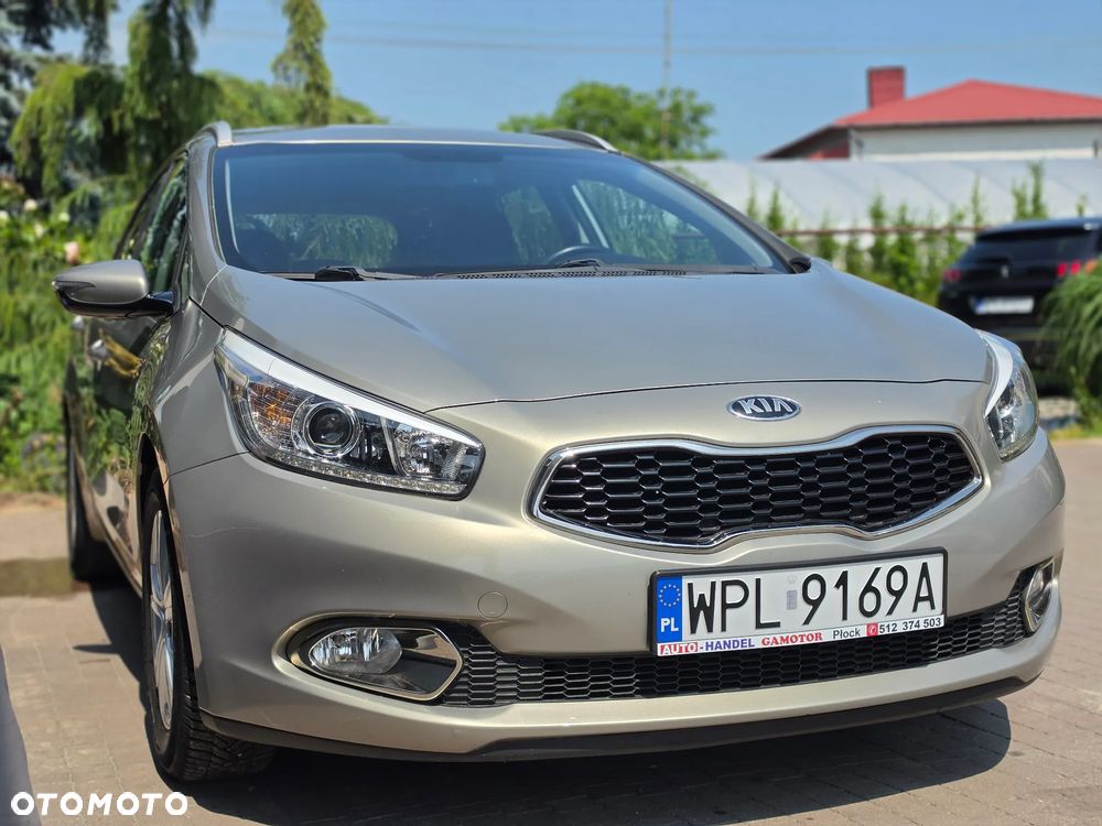 Kia Ceed - 7