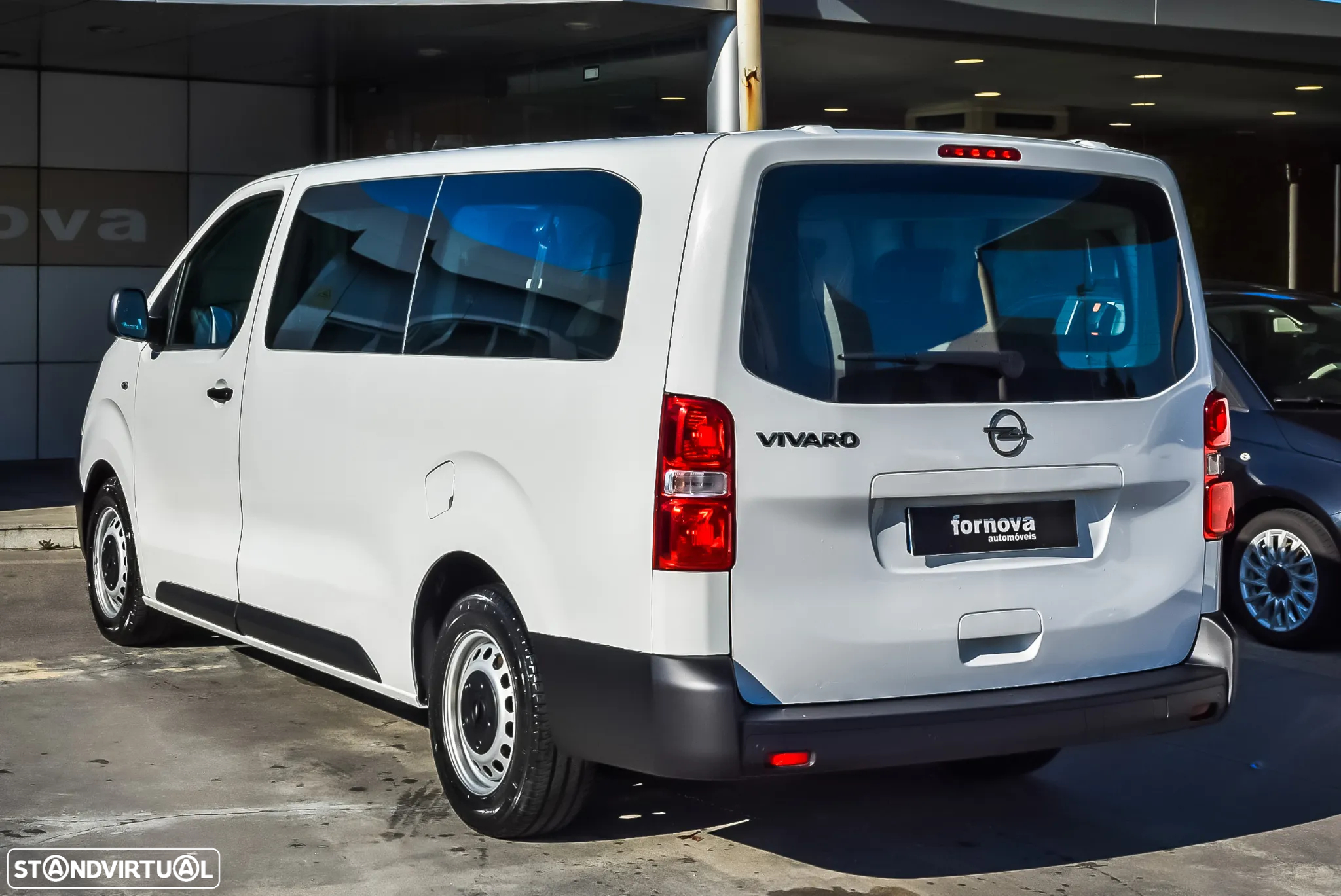 Opel Vivaro 1.5 CDTi L2H1 Essentia Inc - 5