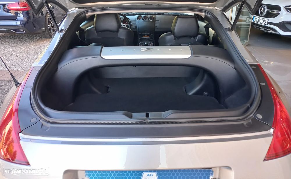 Nissan 350 Z Standard - 21