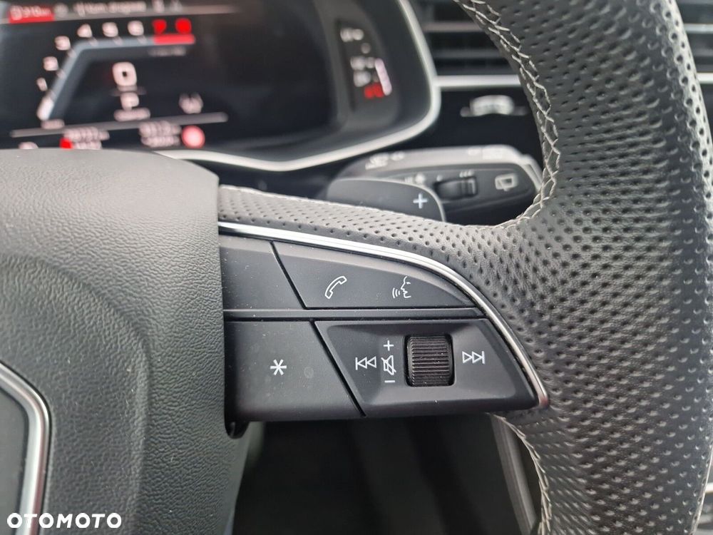 Audi Q8 55 TFSI mHEV Quattro Tiptronic - 19