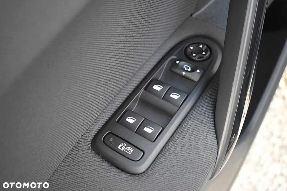 Peugeot 508 2.0 BlueHDi Allure S&S - 34