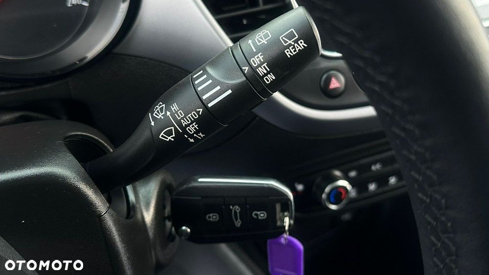 Opel Crossland X - 29