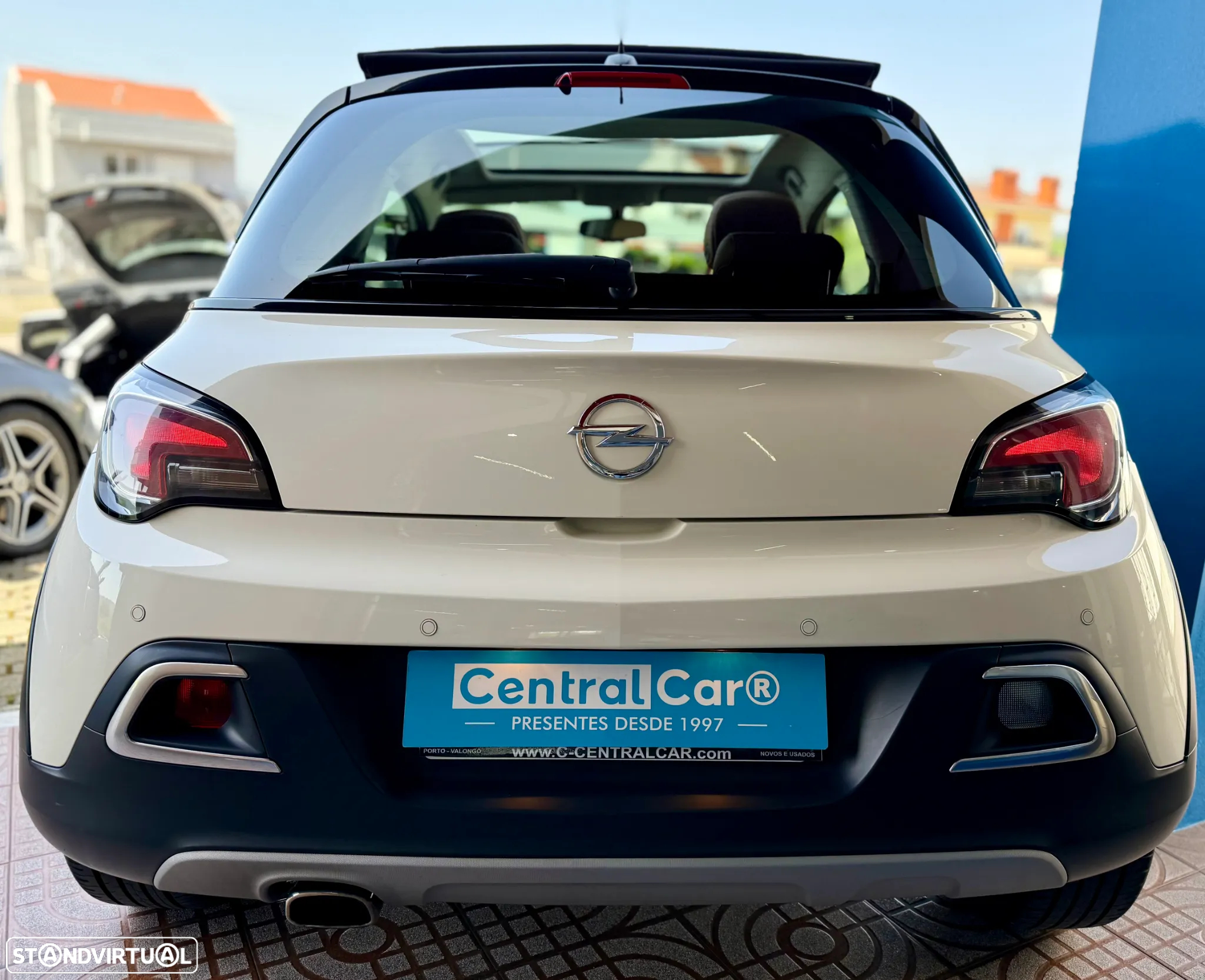 Opel Adam 1.0 T Rocks - 9