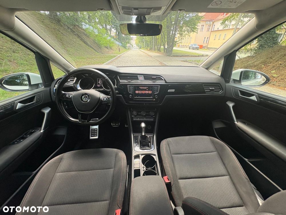 Volkswagen Touran 2.0 TDI SCR (BlueMotion Technology) DSG SOUND - 30