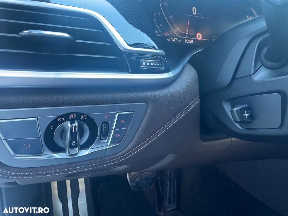 BMW Seria 7 730d xDrive - 14